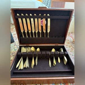 Gold Flatware Set in Wood Storage Case - Unbranded